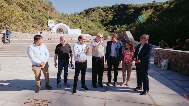 Katopodis recorrió La Gruta y El Jumeal con Gustavo