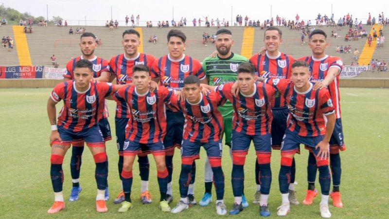 San Lorenzo inicia la “semi” con Vélez de San Ramón