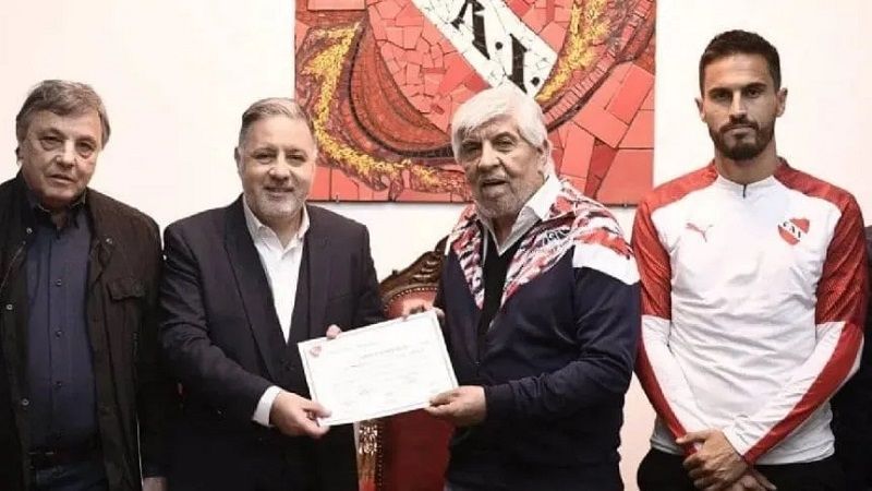 Doman le pidió a Moyano que lo ayude a pagar deudas