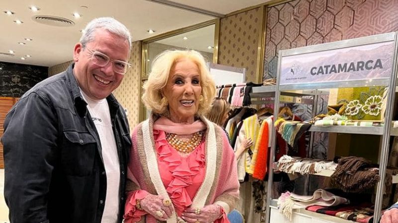 MIrtha Legrand lució prendas de diseñador catamarqueño