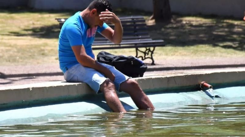 El SMN recomienda cuidar los impactos del calor en la salud