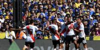 EL VENEZOLANO RONDÓN festeja su gol a Boca, después que le rebotara el disparo de Enzo Pérez.