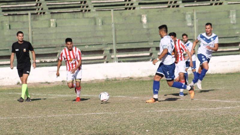 Villa Cubas y Vélez cierran la 1ra. fecha del Clausura