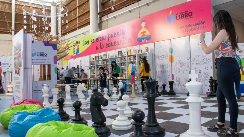 El ministerio de Educación te espera en la Feria del Libro