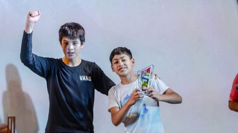 Estudiantes catamarqueños obtuvieron el primer lugar en certamen de escuelas de artes