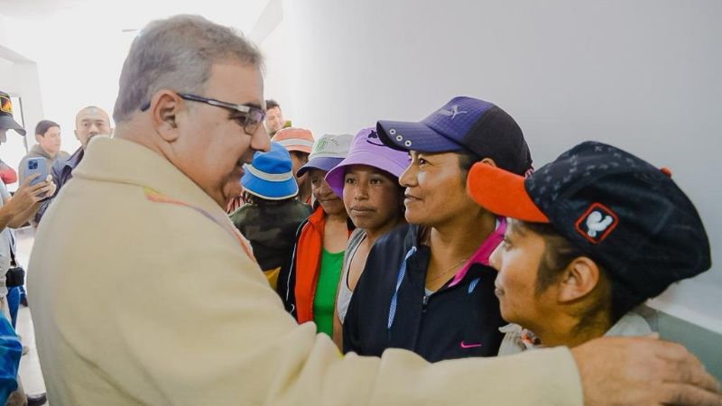 Raúl visitó comunidades serranas en Santa María