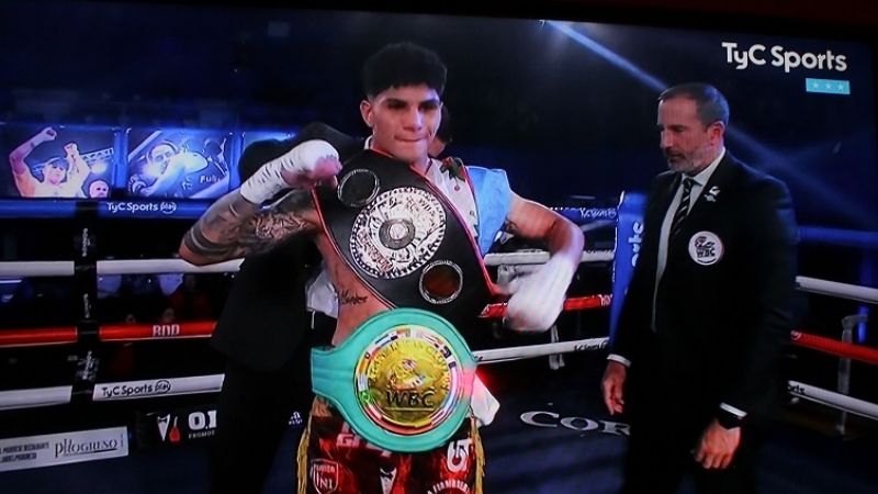 “Sansón” Rosa retuvo por KO3 y el “Rey Mago” Noria ganó KOT4