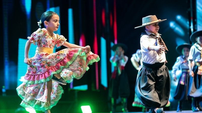 Las voces de los más pequeños se hicieron escuchar en el escenario mayor