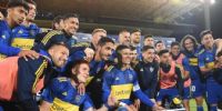 LOS JUGADORES DE BOCA con el pasaje a las semifinales de la Copa Argetina, donde enfrentarán a Estudiantes de La Pata.