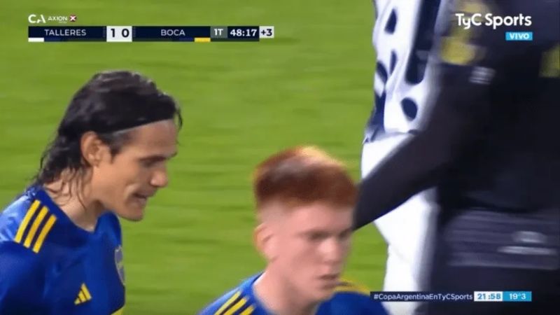 El cruce entre Cavani y Barco…, cosas del fútbol