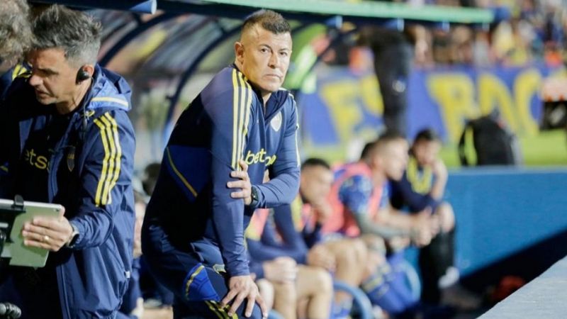 Almirón con la cabeza en la final con Fluminense