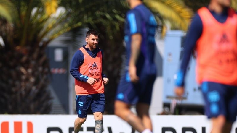 Messi y la Selección entrenan en viajan a Perú