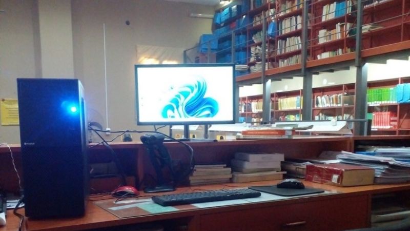 Adquieren equipamiento tecnológico para la Facultad de Ciencias Económicas