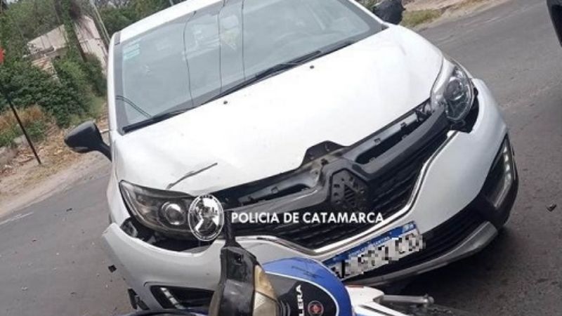 Una moto y una camioneta colisionaron en Valle Viejo