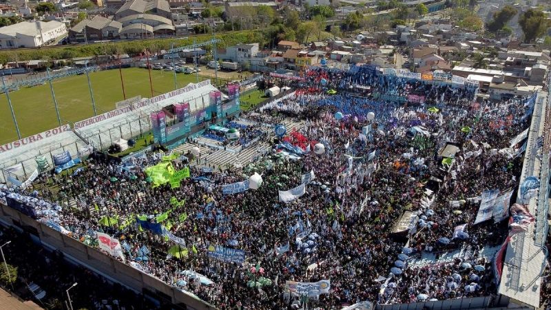 "Argentina es símbolo de educación pública y gratuita"