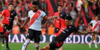 BORJA cumplió con dos goles en el empate de River frente a Colón, en Santa Fe.