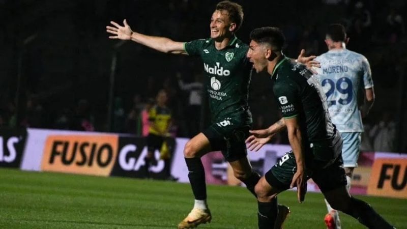 Racing-Sarmiento y Central-Vélez, a mano