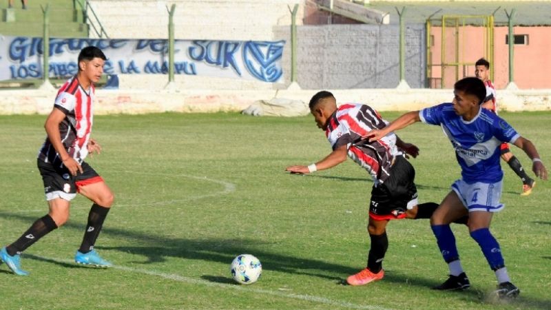 Villa Cubas y Vélez no se sacaron ventaja: 1 a 1