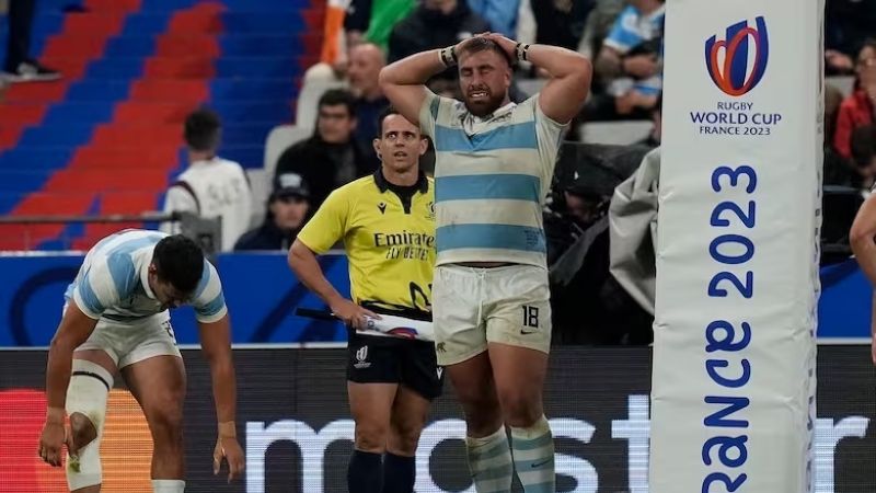 Los All Blacks golearon 44-6 a Los Pumas y son finalistas