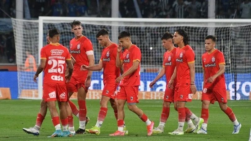 Arsenal empató con Talleres, pero descendió