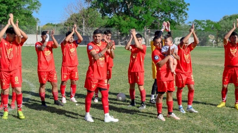 Policial venció a Villa Cubas y “manda” en el “Far West”