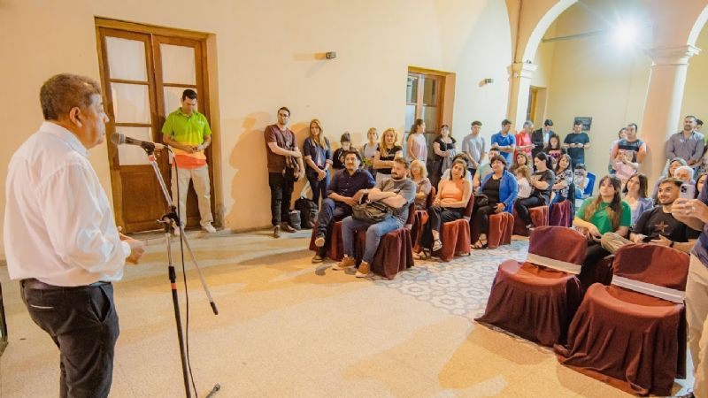 “Fotos inéditas del interior de Catamarca” de “Quito” Contreras