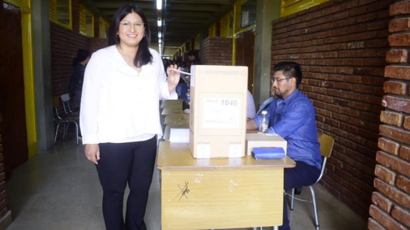 En Santa María votó Erica Inga