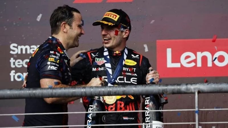 Verstappen estrenó título con victoria en EE.UU.