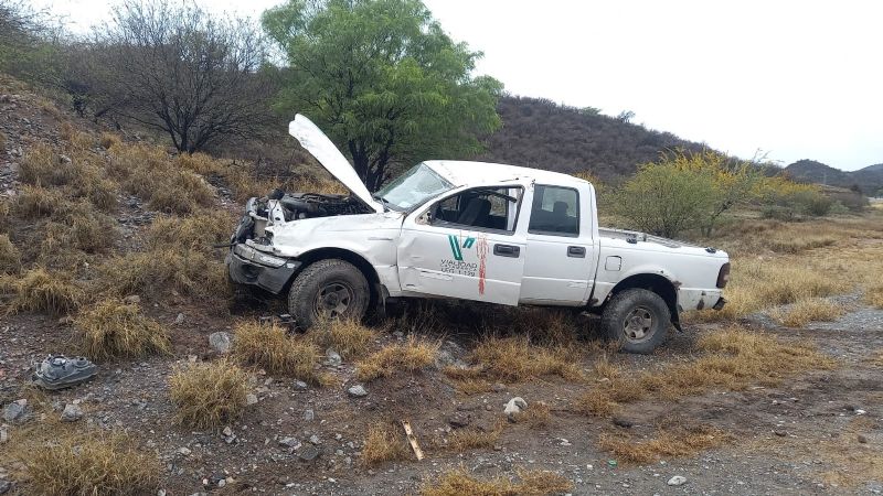 Un herido al chocar una camioneta oficial