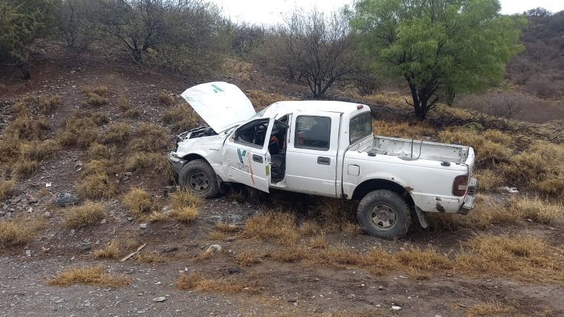 Un herido al chocar una camioneta oficial