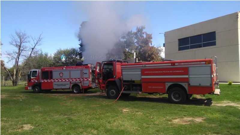 Se incendió una casa mientras el dueño dormía