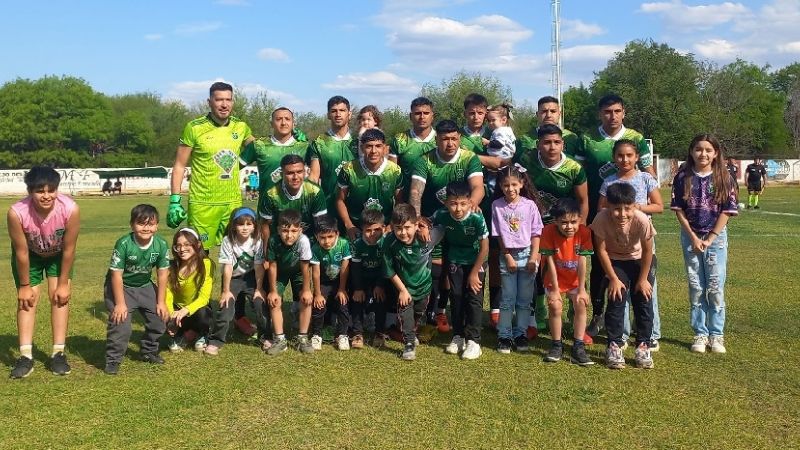 Villa Cubas goleó 3-0 a Fiel en el inicio de la 5ta. fecha