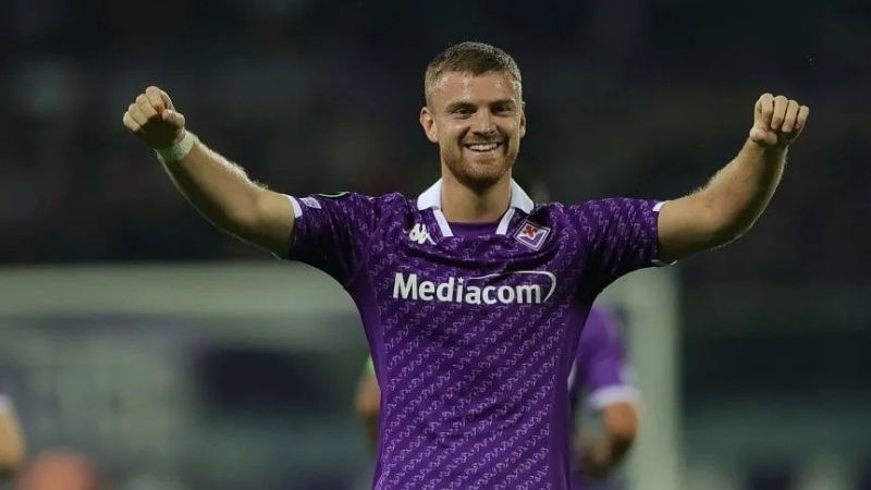Doblete de Beltrán en goleada de la Fiorentina