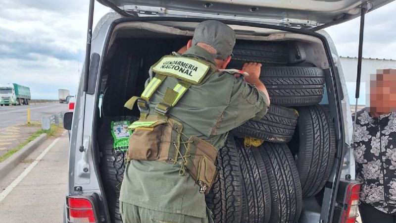 Más de 60 neumáticos fueron incautados en dos controles de ruta
