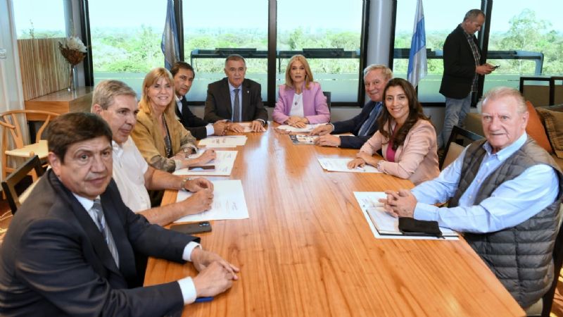 Vicegobernadores y vicegobernadoras se reunieron en Tucumán
