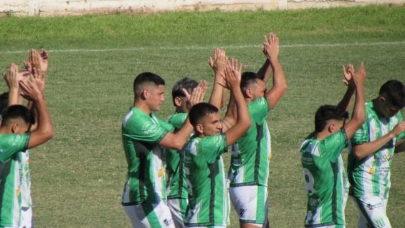 San Martín goleó 3-0 a “La Villa”, por el TRFA