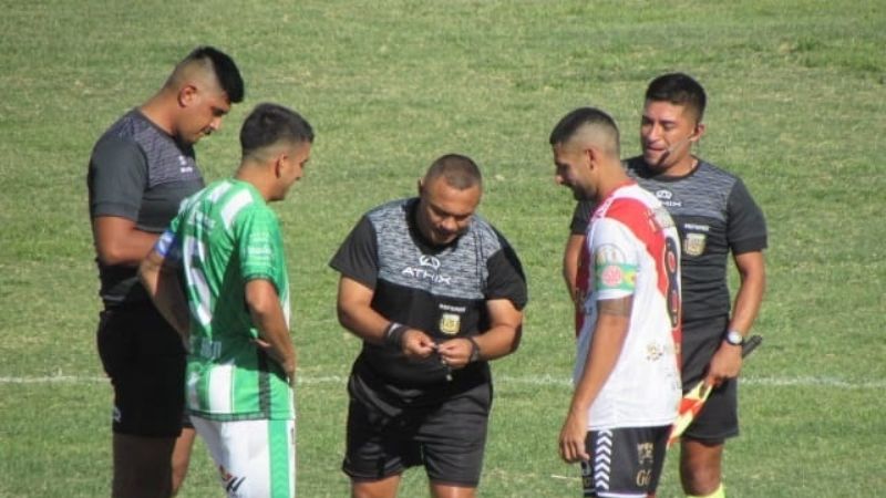 San Martín goleó 3-0 a “La Villa”, por el TRFA