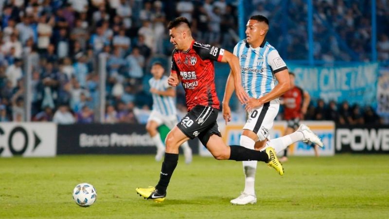 El empate le sirvió más a los santiagueños