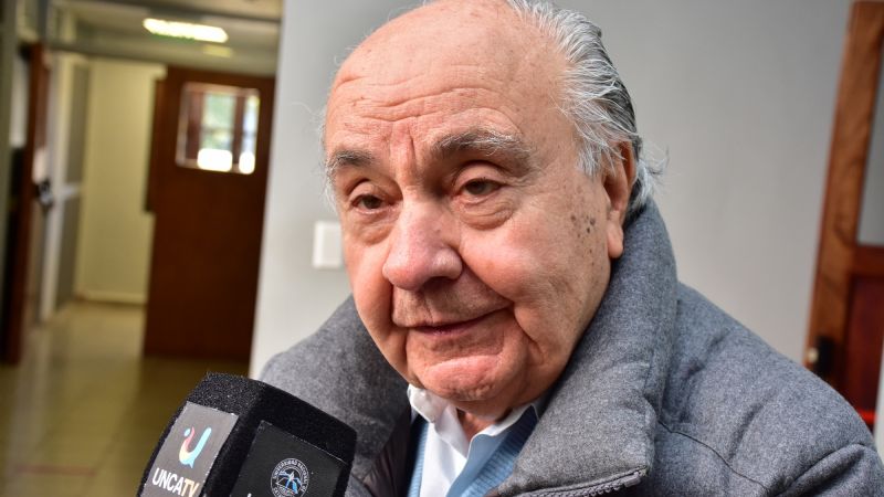 La UNCA distingue al Dr. Luis de la Fuente con el Doctorado Honoris Causa