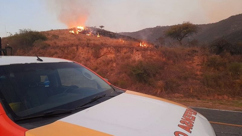 Castelli aseguró que incendio en el Ambato "fue intencional"