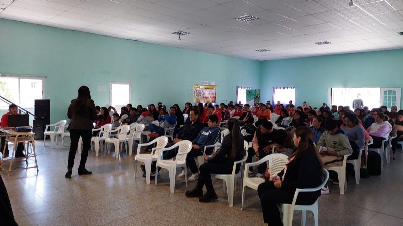 2° Encuentro de intercambio productivo en la Escuela Secundaria Rural N°18 de Retiro