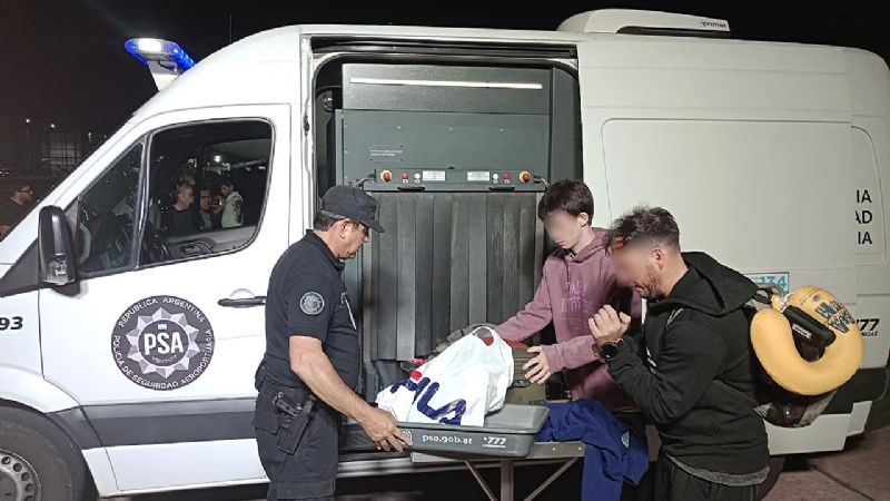 Fuerte despliegue prevento en los aeropuertos de Ezeiza y CABA