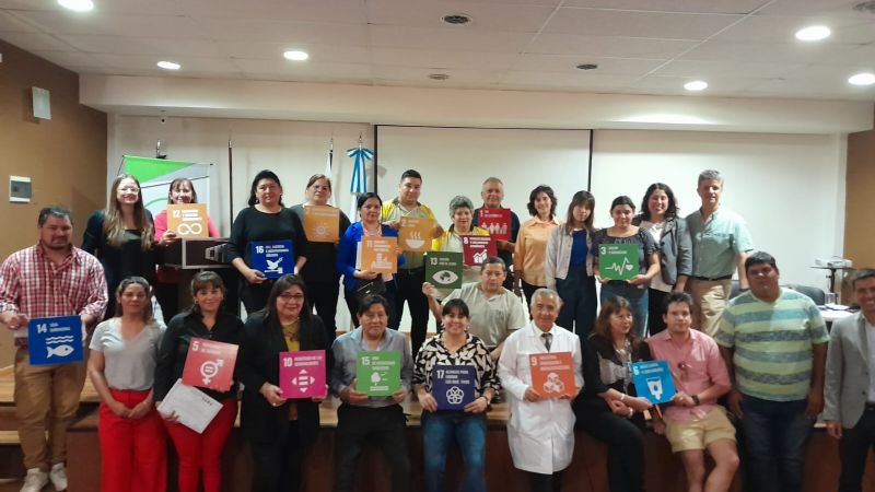 Entrega de certificados a docentes que integraron el proyecto "Rescatando ODS en la infancia"
