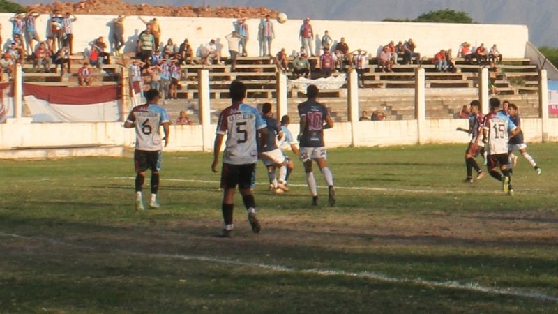 Díaz hizo “chiquito” el arco de La Estación, que ascendió