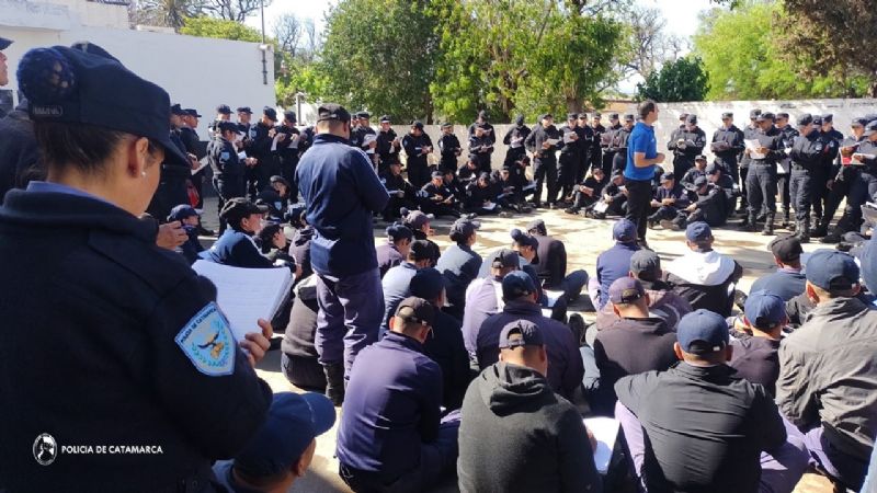 Capacitación en RCP y Primeros Auxilios en Escuela de Cadetes