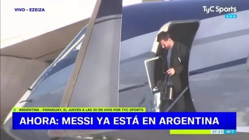 Messi llegó al país para sumarse a la Selección