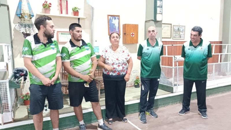 Bustos y Soria ganaron el torneo de bochas del Cicles Club