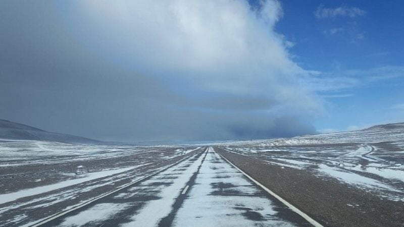 Cierran el Paso Internacional San Francisco por acumulación de nieve