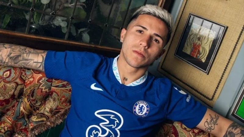 Enzo "feliz y emocionado por jugar en la mejor liga del mundo"