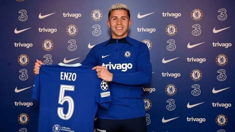 Enzo "feliz y emocionado por jugar en la mejor liga del mundo"